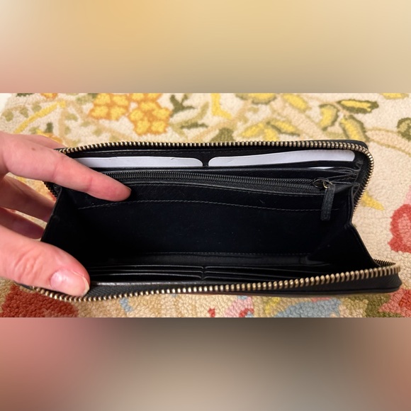 Unisex GUCCI Guccissima Signature Sukey Zip Around Wallet Black - Picture 14 of 16